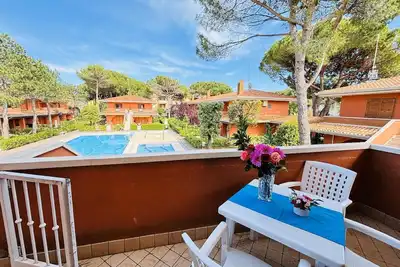 Image de Appartement de vacances Bibione pour 1 - 6 personnes avec 2 chambres à coucher - Maison mitoyenne