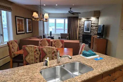Image de Experience Tahoe's Ski Scene at Holiday Inn Club Vacations Tahoe Ridge Resort