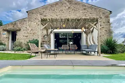 Image de Demeure avec piscine