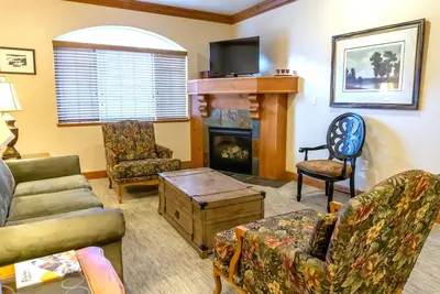 Image de Charming Midway Getaway~Skiing, Hot Spring, Golf, Fish - Villa 2031-1