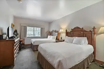 Image de Mtn Villa Retreat~Hot Spring, Skiing & Park City Villa 2016
