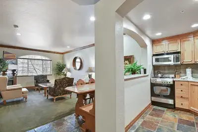 Image de Mtn Villa Retreat~Hot Spring, Skiing & Park City Villa 2018-1