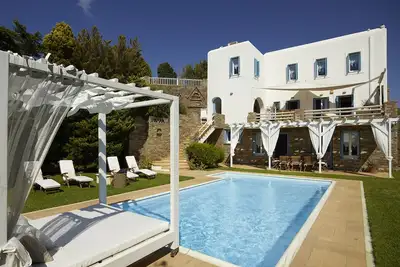 Image de Infinite Serenity: Villa Etheria – 4 Bed Luxury, Private pool, Gym