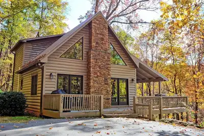 Image de Indian Cove-Open for Bookings! Hot Tub, Pool Table, Wifi, Gas Fp, Fire Pit
