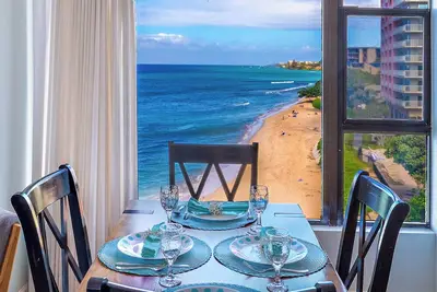 Image de 1 Bedroom Corner Oceanfront #608