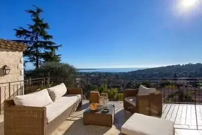 Image de Antibes : Villa 4 chambres avec piscine et vue mer