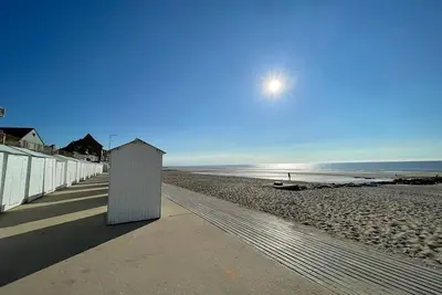 Image de Location Maison 15 Personnes Bord De Mer Proche Deauville, Velos, Pmr Possible
