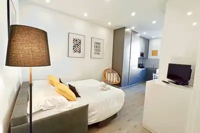 Image de Brand-New 1 Bedroom Fully Refurbished