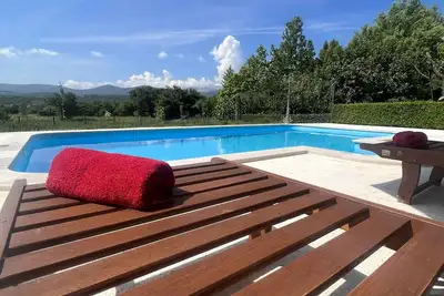 Image de Maison de vacances avec piscine et air conditionné