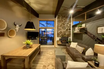 Image de ‘This Must be the Place! ’ Ski-in/Ski-out condo with breathtaking views!