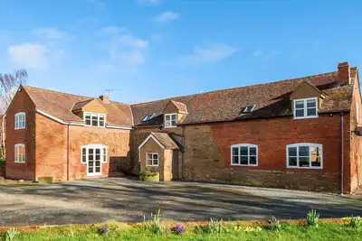 Image de The Chestnuts, pet friendly, with hot tub in Tenbury Wells