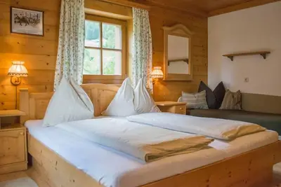 Image de Vacation apartment \"Schwalbenwand\" - Pension Schmiderer - Vorderkasbichlhof
