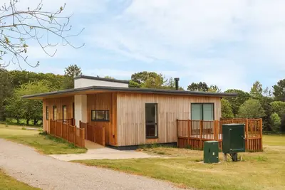 Image de Oak, pet friendly, with open fire in Truro