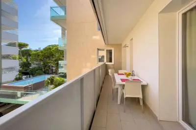 Image de Appartement de vacances avec de l'air conditionné et parking