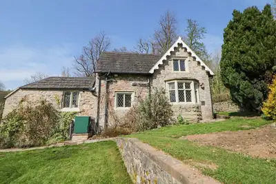 Image de River Lodge, pet friendly, with open fire in Ilam, Staffordshire