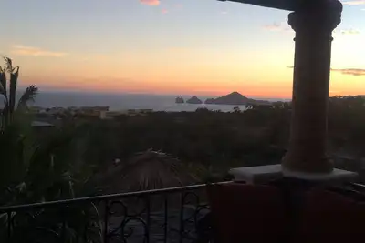 Image de Belle maison vue dans un quartier sûr sécurisé