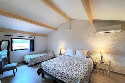 Image de Duplex vue mer dans résidence avec piscine D