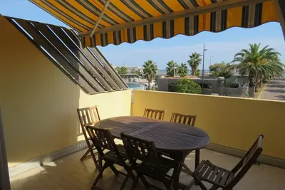 Appartement T2 à Sète - Terrasse, Loggia, Front de Mer, Parking Privé