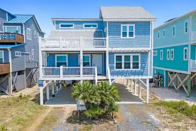 Image de Pirates in Paradise / 320 E Beach Drive - Coastal Vacation Resorts