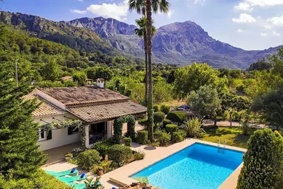 Image de Maison de vacances \"La Plana\" avec vue sur la montagne, piscine, jardin et terrasse