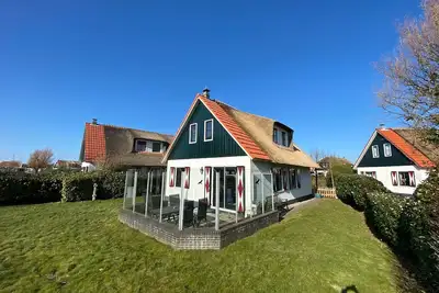 Image de Vacation home Callantsoog, North Holland, on the beach (5 persons, pets allowed)