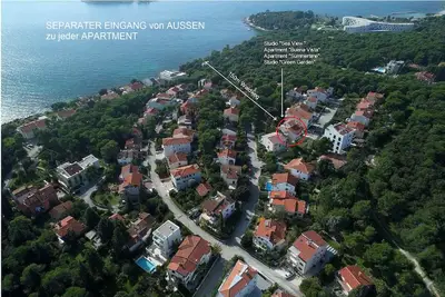 Image de \"Buena Vista\" 55m2, south-facing balcony, fenced, 5ft. beach, suitable for children, Rovinj