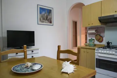 Image de 50sqm summer apartment within walking distance of the sea