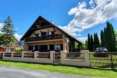 Image de Varga Gardens Ii, Holiday home near the beach with air conditioning and WiFi