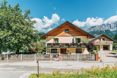 Image de Appartement unique dans une réserve naturelle