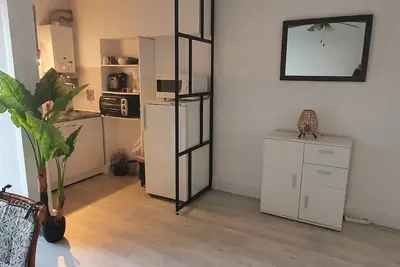Image de Cozy, cozy, quiet studio cabin 24m2 4 people, 500m from the beach