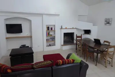 Image de Grande maison de village 3 Ch. et 2 Sdb rénovée