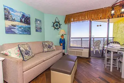 Image de Ocean View King Suite Monterey Bay 1411 Sleeps 7 Guests
