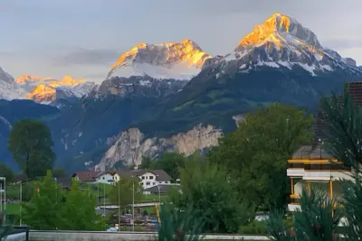 Image de Private studio with alps view Free pool/sauna at Swiss Holiday Park + parking