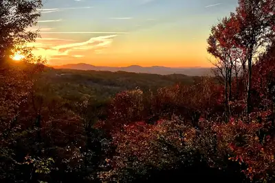 Image de Beech Mountain House with Stunning Sunset Views - 1 Mile to Beech Mtn Ski Resort