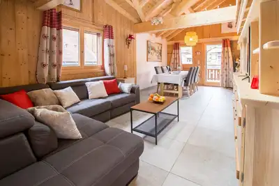 Image de L'appartement le mieux situé du centre des Gets! 3 chambres + mezzanine. 120m2