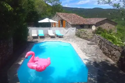 Image de Gîte 3★ avec terrasse et piscine privée ★ Cévennes