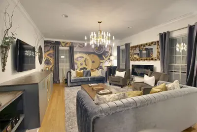 Image de Luxury 5 Bedroom Golf Club Home w/ Fabulous 3rd Floor Man Cave