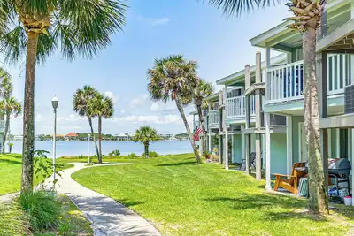 Image de ‘Sea La Vie’ Condo: Pensacola Beach Access!