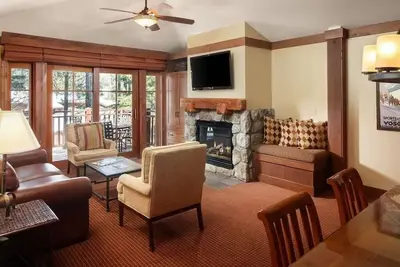 Image de Hyatt High Sierra Lodge. . . President’s Day Holiday Weekend!