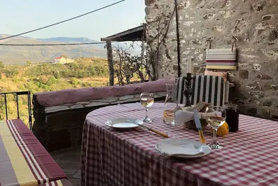 Image de The Garden House, a Lovely Stone Built House with great view