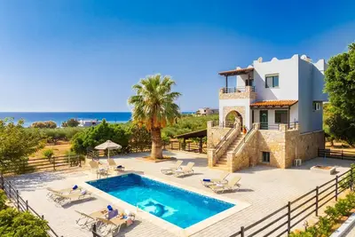 Image de Theo Beach Villa - Quatre Chambres Villa, Couchages 9