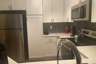 Image de Long Stays Welcome! Cozy Apartment With Free Parking And Wine 😎