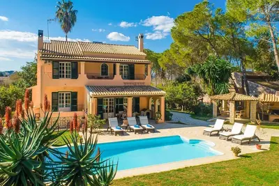 Image de Villa Durrell - Quatre Chambres Villa, Couchages 7