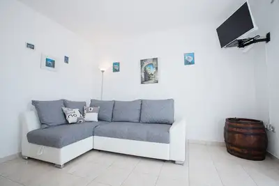 Image de Apartment - Holiday apartment for 4 persons (A2) in Lopar San Marino