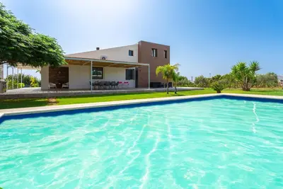 Image de Villa Akos Large Private Pool, A\/C, WiFi