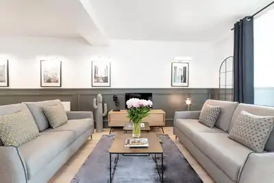 Image de LivinParis | Luxueux 4 Chambres Le Marais