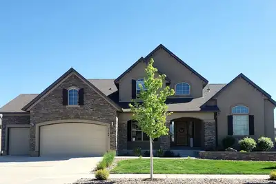 Image de Exquisent Property. 5 Min From Air Force. 5200 Sq Ft. 5 Br. 5 Br. 5 🔥Places. \n
