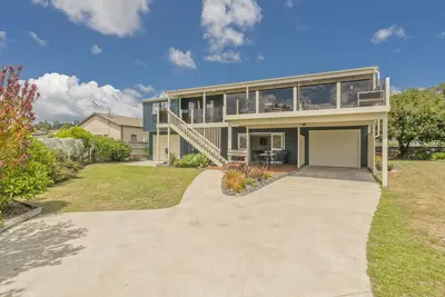 Image de Daze Away - Cooks Beach Holiday Home