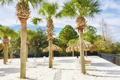 Image de New listing villa /Promotional Price/lake view/ground floor/ near Disney