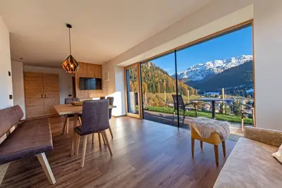 Image de Panoramic holiday farm with spa Perteut 149c